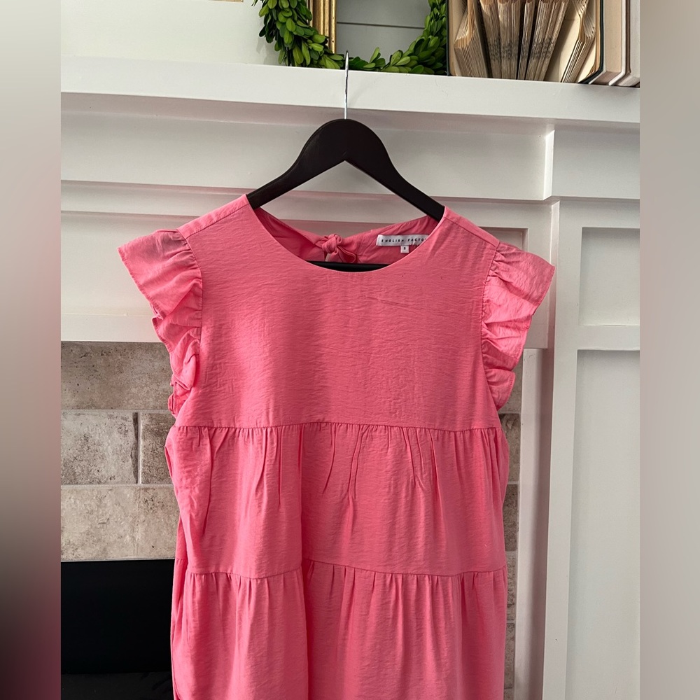 Sleeveless dress